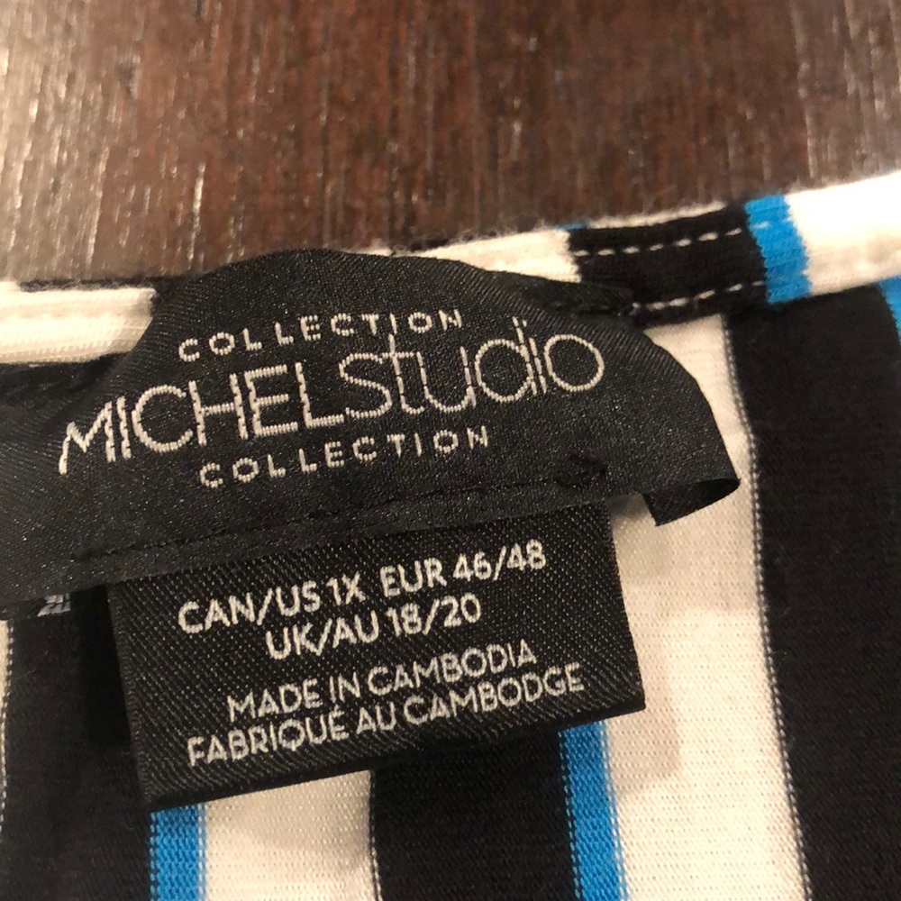 Michel Studio Collection Maxi Dress - Picture 10 of 13